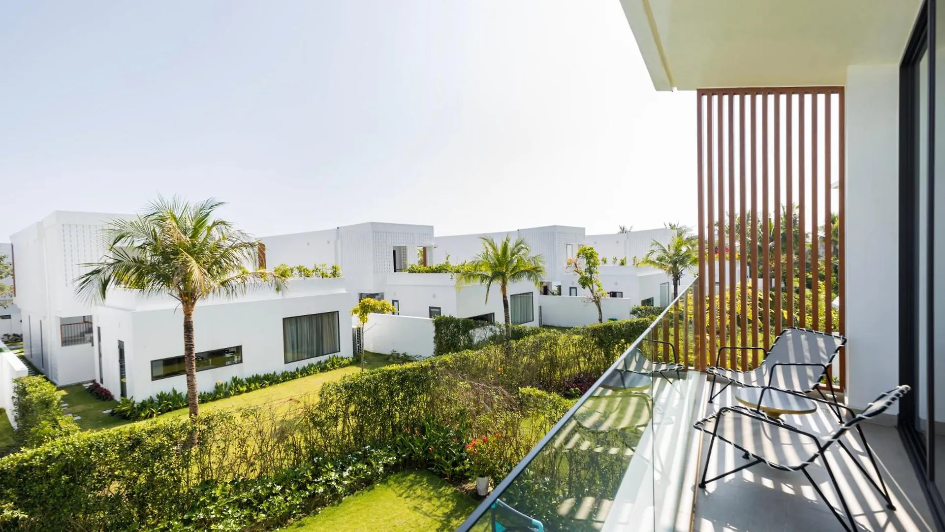 Hoi An Wyndham Beachfront Resort 3 Bedroom Pool Villa