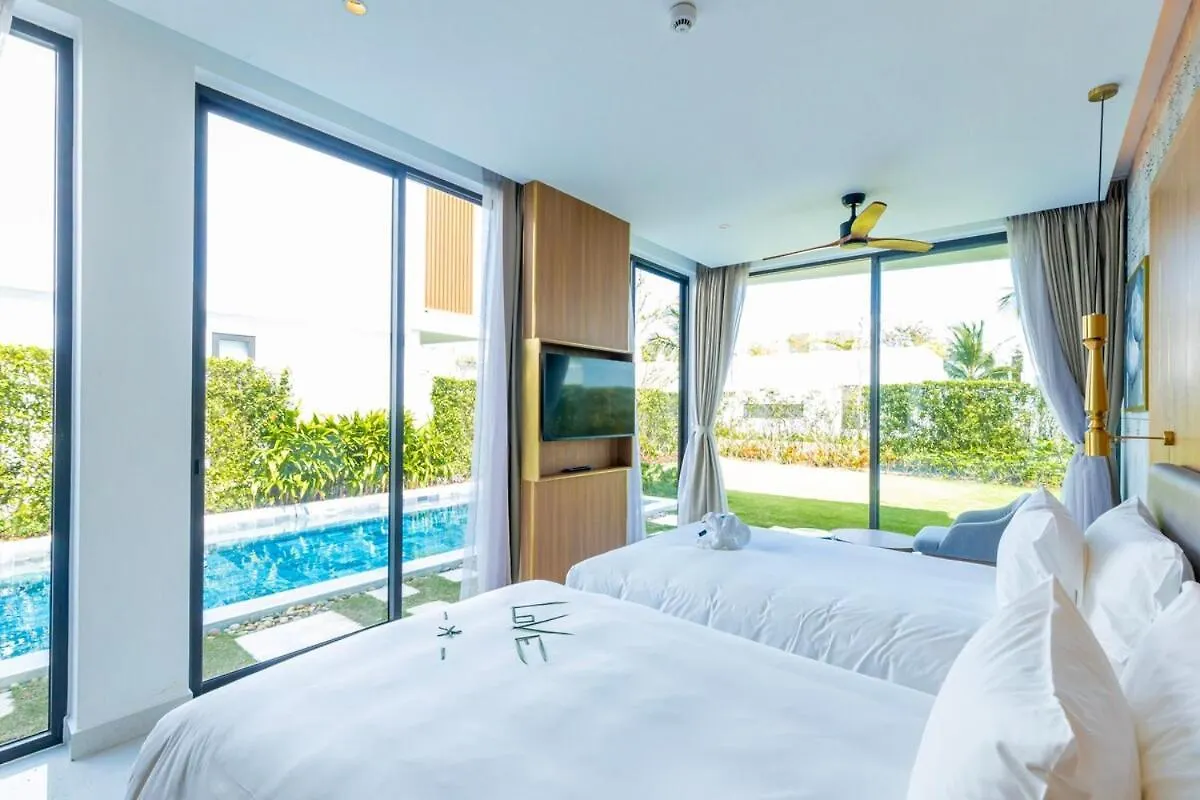 Hoi An Wyndham Beachfront Resort 3 Bedroom Pool Villa 0*, Hoi An Vietnam