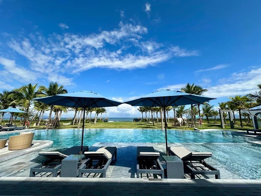 Hoi An Wyndham Beachfront Resort 3 Bedroom Pool Villa Hoi An